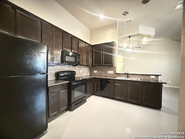 254 Rosalie, New Braunfels, TX 78130