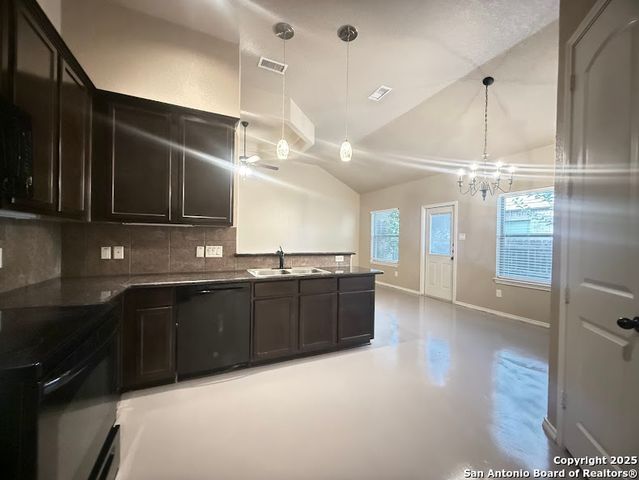 254 Rosalie, New Braunfels, TX 78130