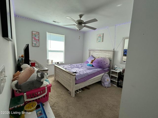 8717 Warbler Branch Way, Louisville, KY 40229