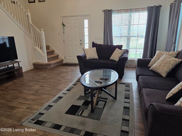 8717 Warbler Branch Way, Louisville, KY 40229