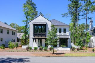 15 Persea St, Bluffton, SC 29910