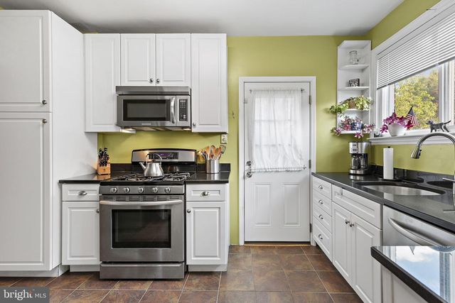 6529 CORKLEY RD, Baltimore, MD 21237