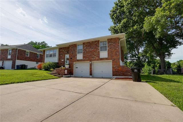 15408 E 42nd Place S, Independence, MO 64055