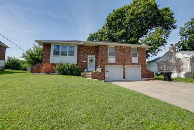 15408 E 42nd Place S, Independence, MO 64055