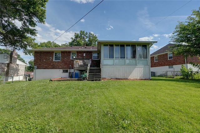 15408 E 42nd Place S, Independence, MO 64055