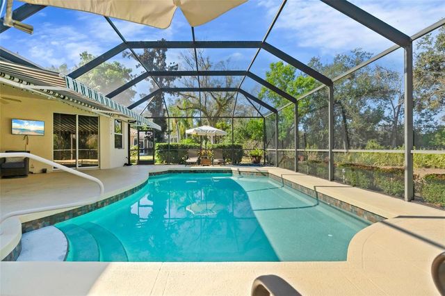 4751 CARRINGTON CIRCLE, Sarasota, FL 34243