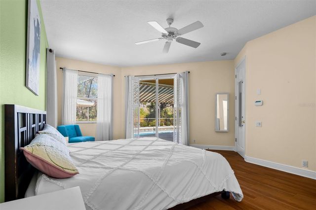 4751 CARRINGTON CIRCLE, Sarasota, FL 34243