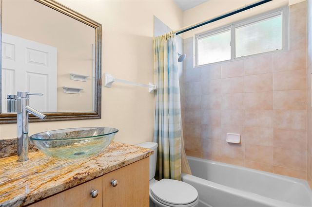 4751 CARRINGTON CIRCLE, Sarasota, FL 34243