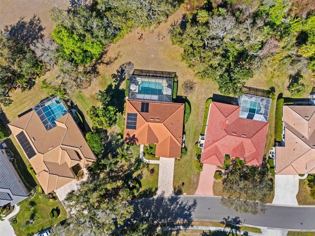 4751 CARRINGTON CIRCLE, Sarasota, FL 34243