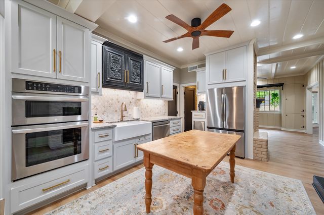 1111 Governors Drive, Corsicana, TX 75110