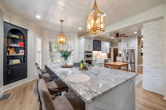 1111 Governors Drive, Corsicana, TX 75110