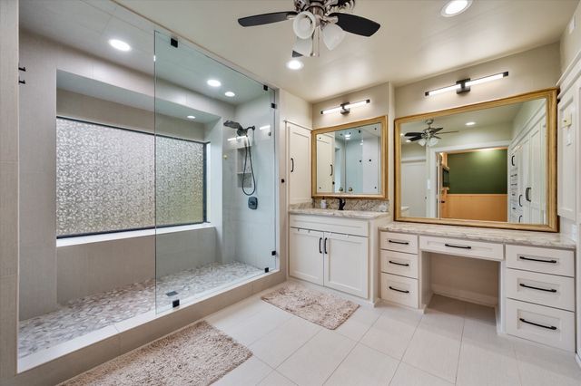 1111 Governors Drive, Corsicana, TX 75110