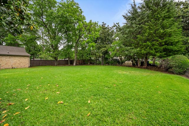 1111 Governors Drive, Corsicana, TX 75110