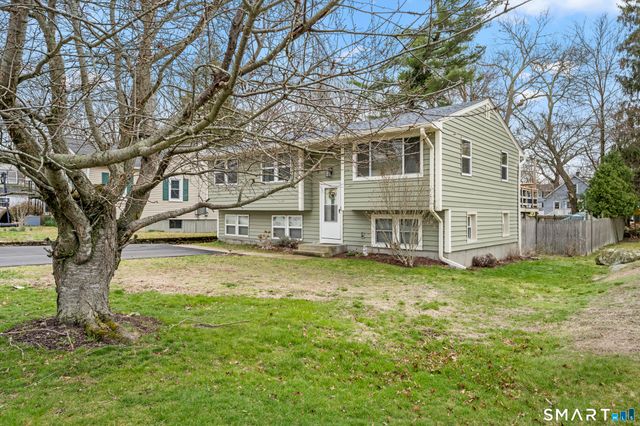113 Warner Street, Groton, CT 06340