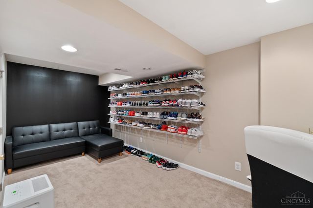 7177 Welbeck Drive, Hamilton Twp, OH 45039