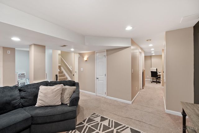 7177 Welbeck Drive, Hamilton Twp, OH 45039