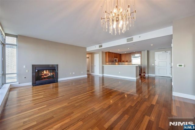 8100 River Road 917, North Bergen, NJ 07047
