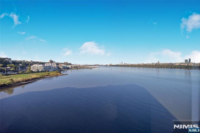 8100 River Road 917, North Bergen, NJ 07047