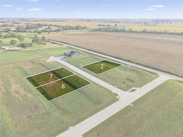 3319 Towne Court, Robins, IA 52328