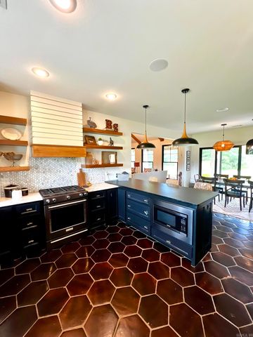 281 Jaybird Lane, Searcy, AR 72143