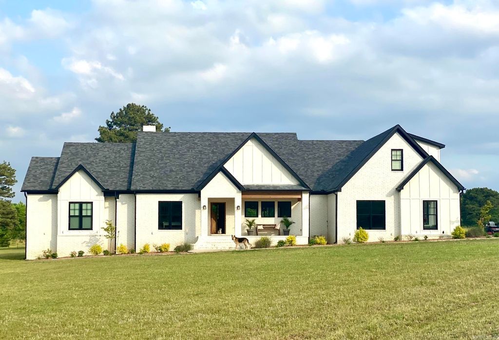 281 Jaybird Lane, Searcy, AR 72143
