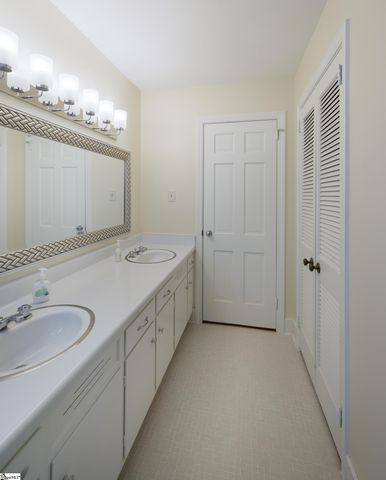 515 Kenilworth Drive, Greenville, SC 29615