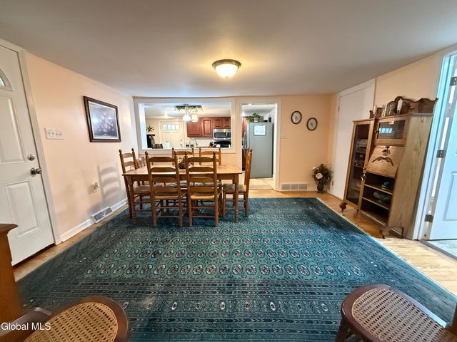 6 Homer Avenue, Queensbury, NY 12804