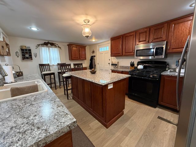 6 Homer Avenue, Queensbury, NY 12804
