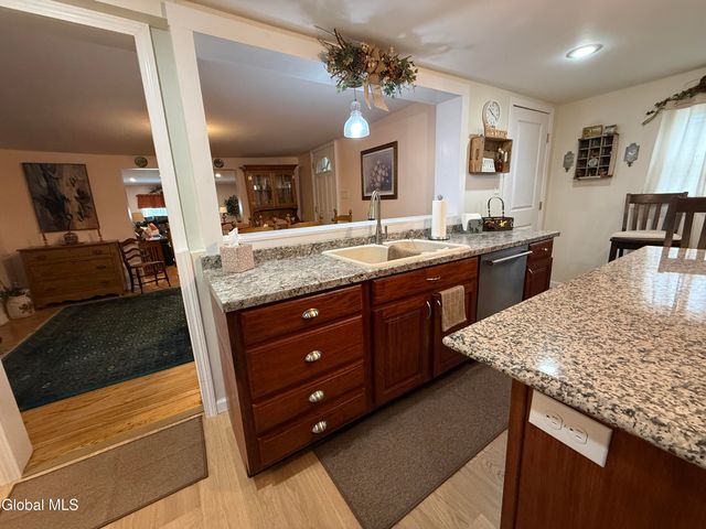 6 Homer Avenue, Queensbury, NY 12804