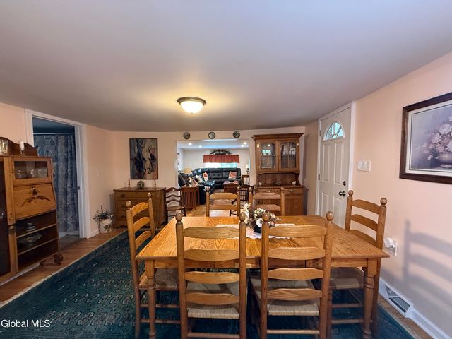 6 Homer Avenue, Queensbury, NY 12804