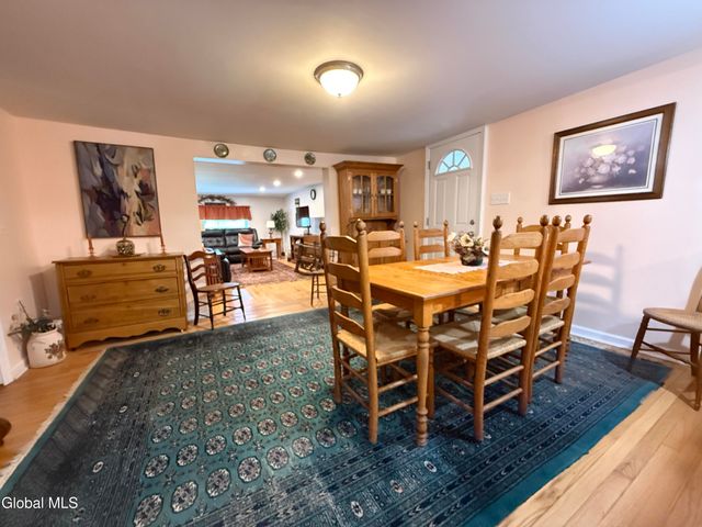 6 Homer Avenue, Queensbury, NY 12804