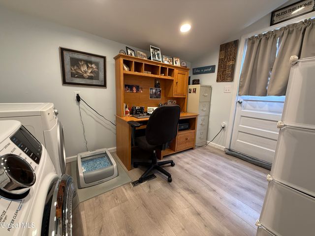 6 Homer Avenue, Queensbury, NY 12804