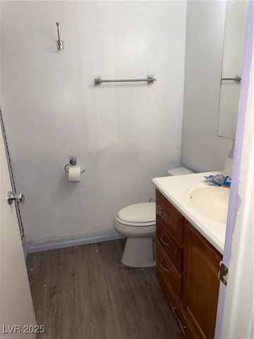 6120 Meadowhaven Lane, Las Vegas, NV 89103