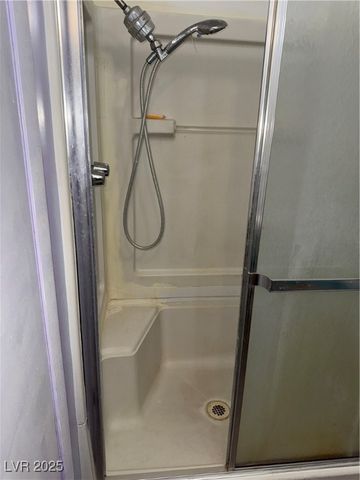 6120 Meadowhaven Lane, Las Vegas, NV 89103