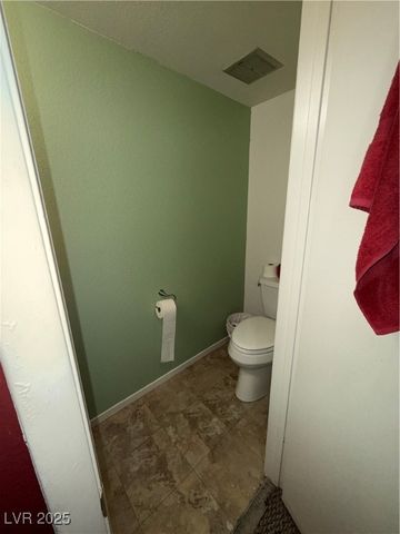 6120 Meadowhaven Lane, Las Vegas, NV 89103