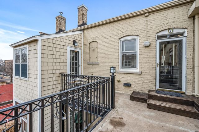 438 Portland Avenue 7, Saint Paul, MN 55102