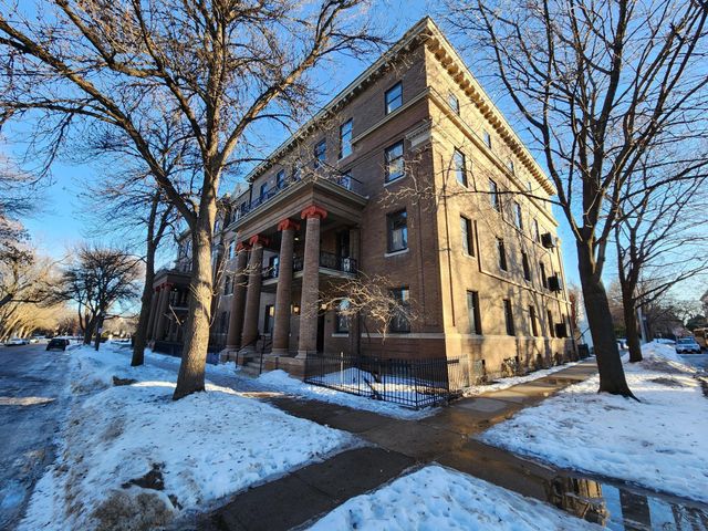 438 Portland Avenue 7, Saint Paul, MN 55102