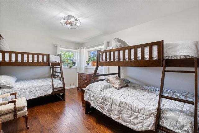 8446 Par Lane, Rogers, AR 72756