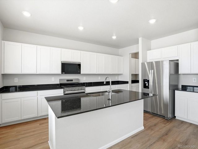 8947 Salida Street, Commerce City, CO 80022