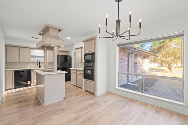 19415 Enchanted Oaks Drive, Spring, TX 77388