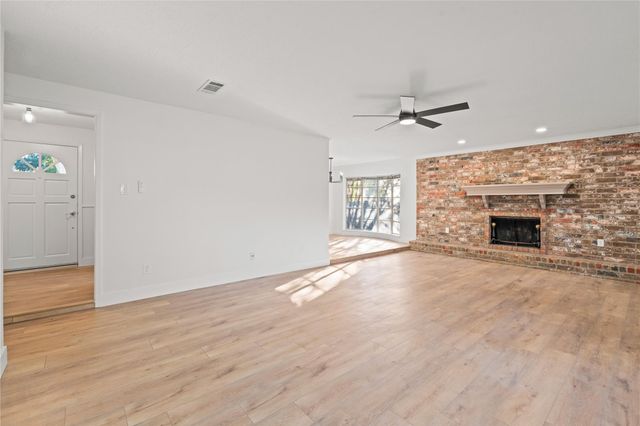 19415 Enchanted Oaks Drive, Spring, TX 77388