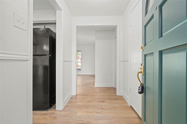 19415 Enchanted Oaks Drive, Spring, TX 77388