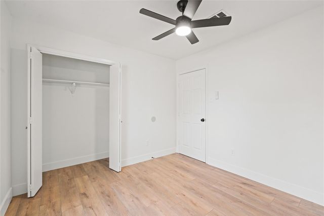 19415 Enchanted Oaks Drive, Spring, TX 77388