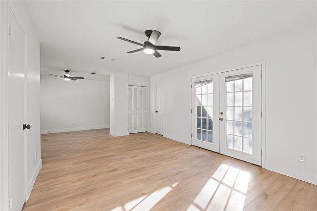 19415 Enchanted Oaks Drive, Spring, TX 77388