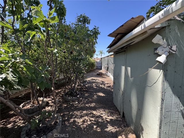 140 San Carlos Drive, Hemet, CA 92543