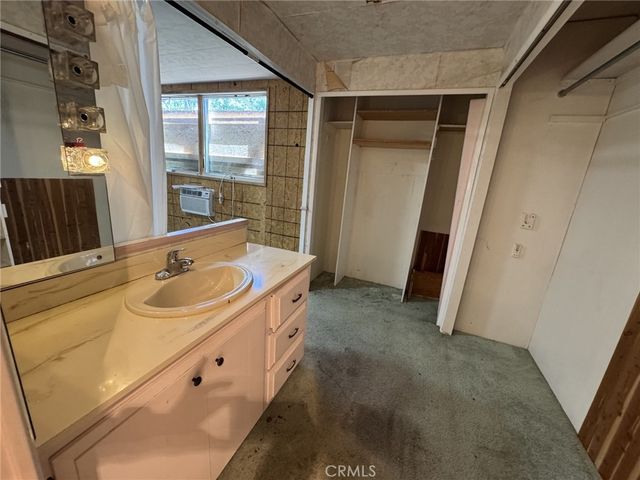 140 San Carlos Drive, Hemet, CA 92543