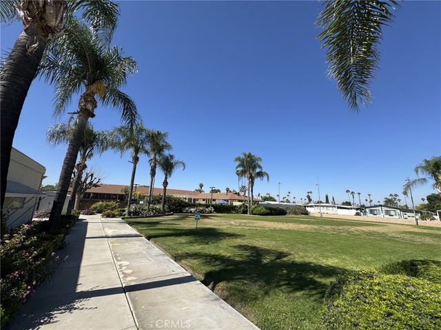 140 San Carlos Drive, Hemet, CA 92543
