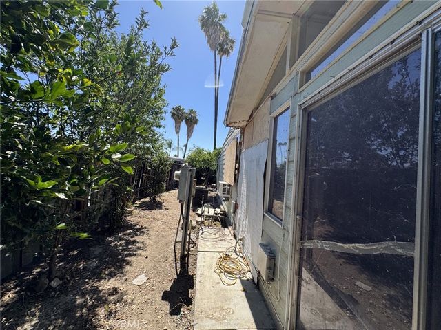 140 San Carlos Drive, Hemet, CA 92543