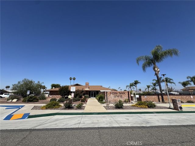 140 San Carlos Drive, Hemet, CA 92543