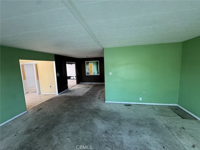 140 San Carlos Drive, Hemet, CA 92543